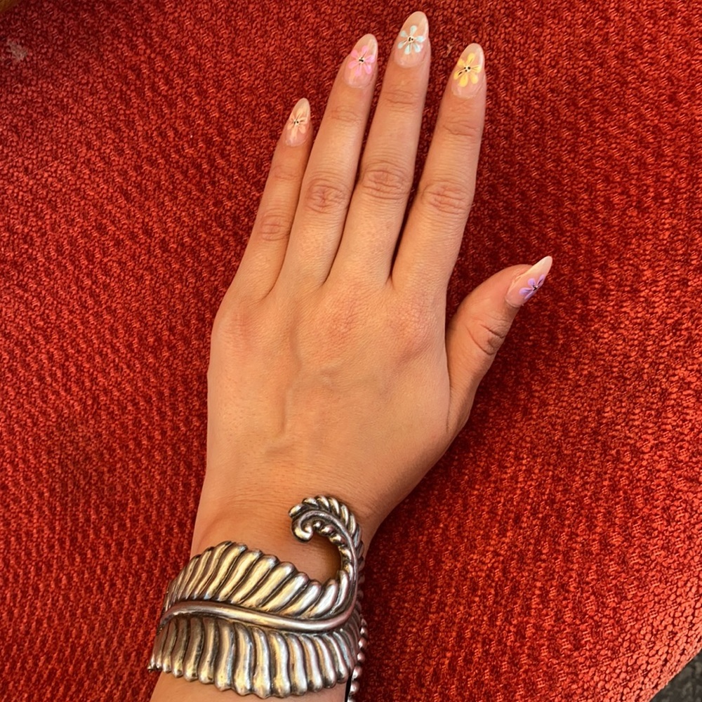 🛑 ❗️SOLD❗️🛑 925 silver leaf shaped bracelet